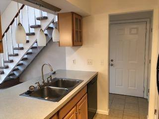 House for rent at 400-E Clendenin St E, Charleston, WV 25301