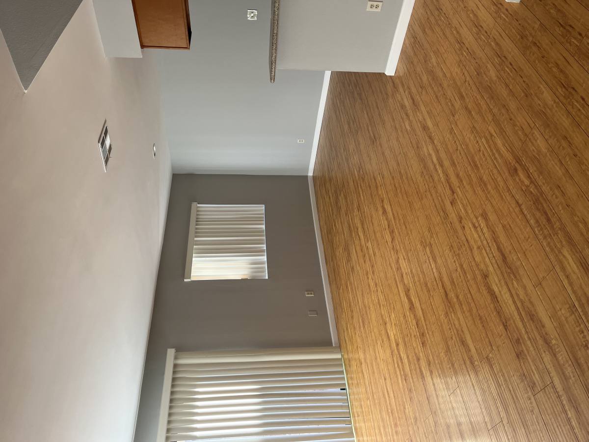 Townhouse for rent at 411 Lincoln Ave #34, Glendale, CA 91205