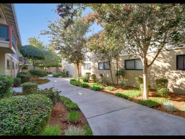 Apartment for rent at 37711 Fremont Blvd, Fremont, CA 94536