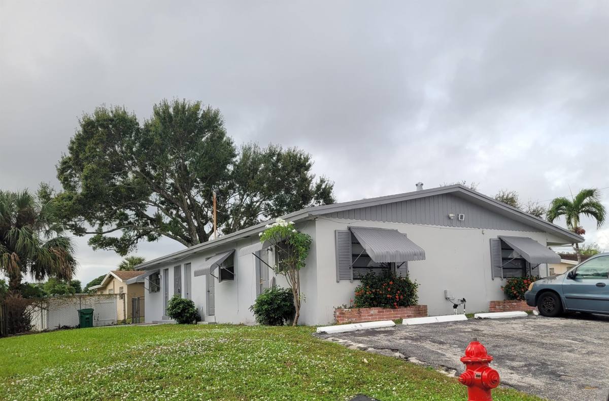 Townhouse for rent at 2850 SW 1st St #1, Fort Lauderdale, FL 33312