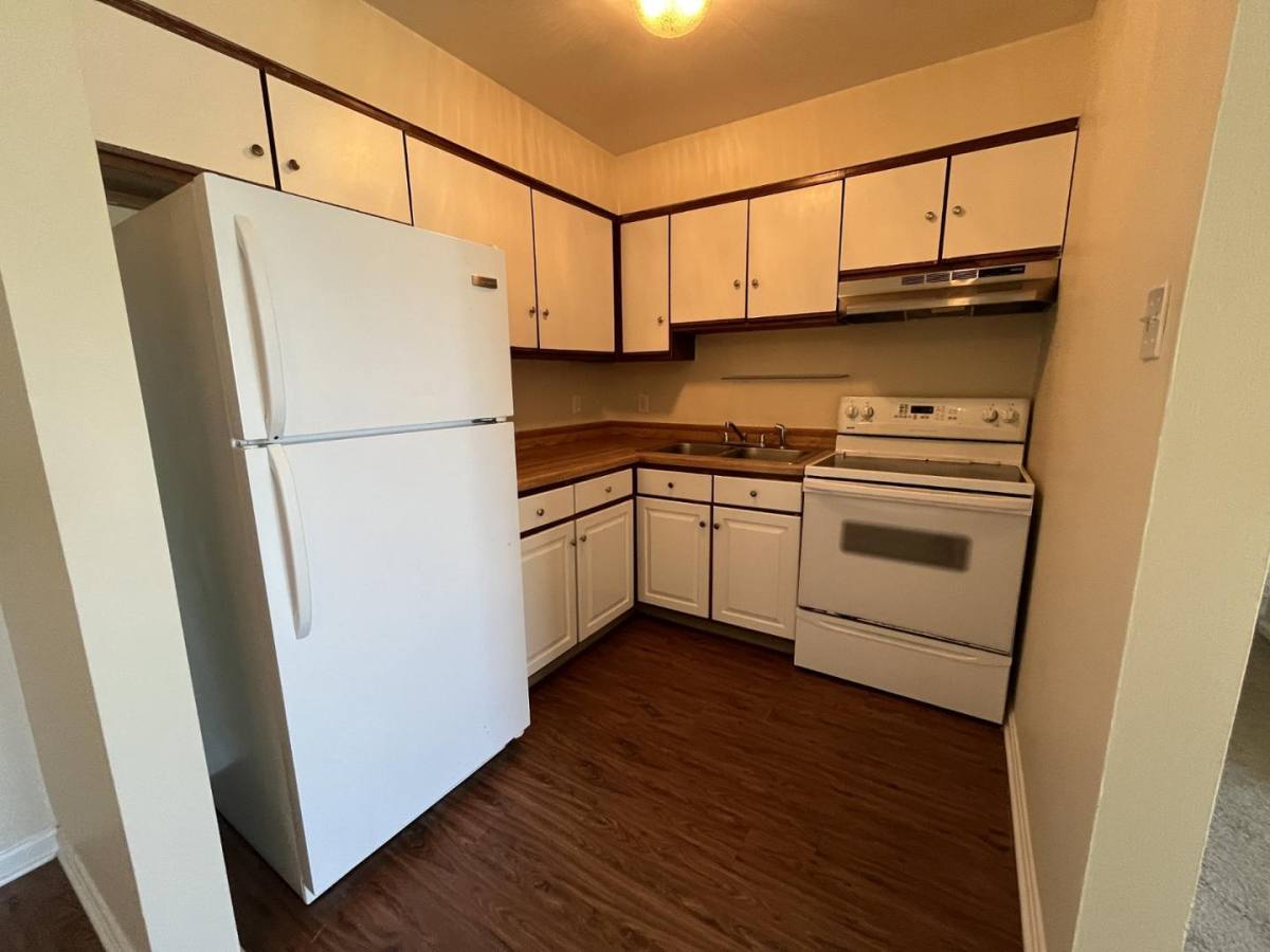 Apartment for rent at 119 Park St, Charles Town, WV 25414