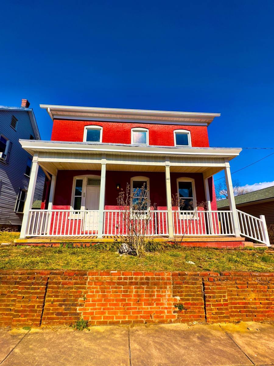 House for rent at 48 Wayside Ave, Hagerstown, MD 21740