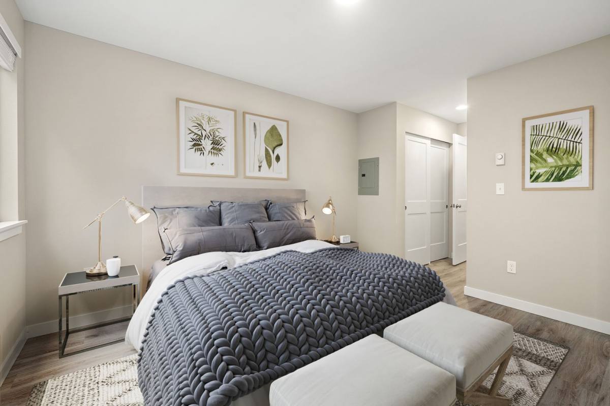 Apartment for rent at 11249 NE 36th Place, Bellevue, WA 98004