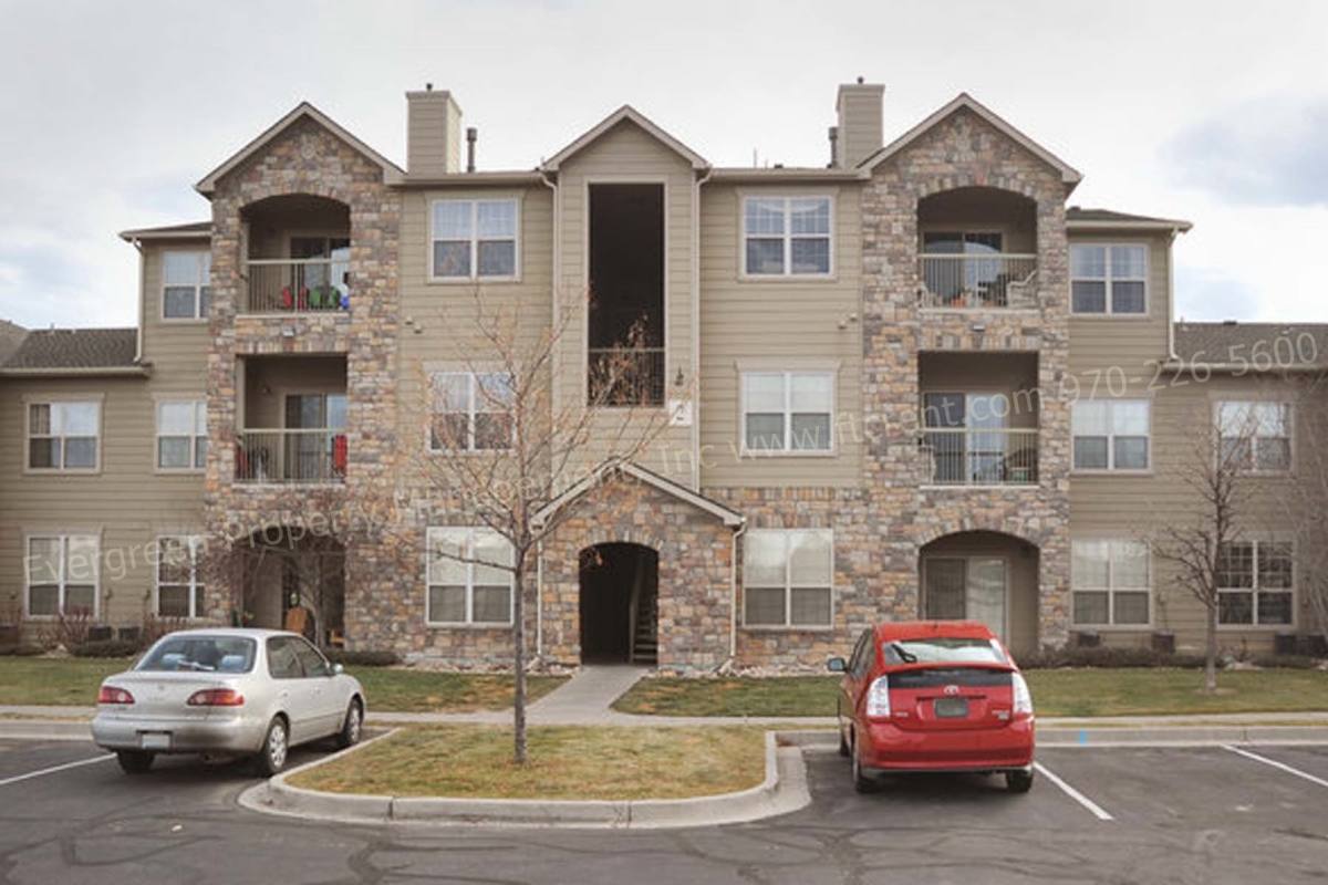 Condo for rent at 5620 Fossil Creek Parkway, Fort Collins, CO 80525