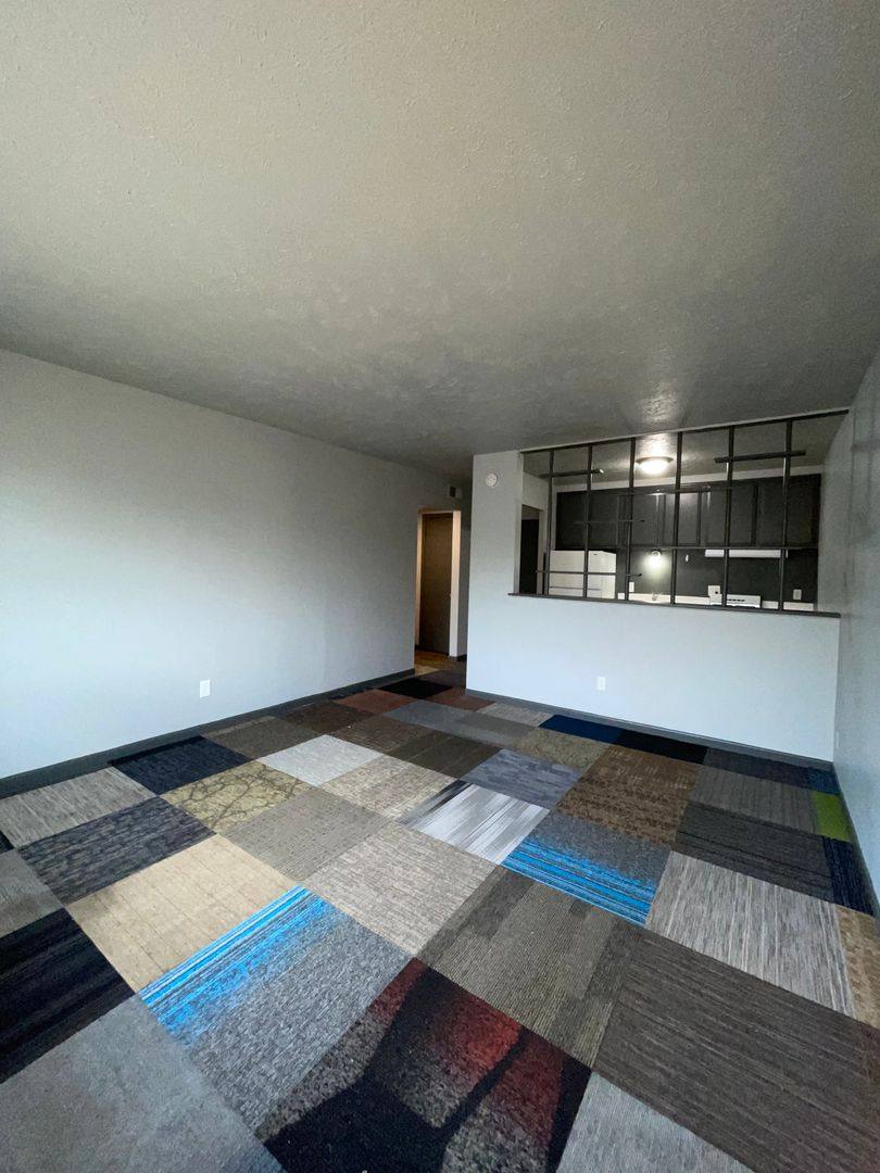 Apartment for rent at 4750 Lafayette, Omaha, NE 68132