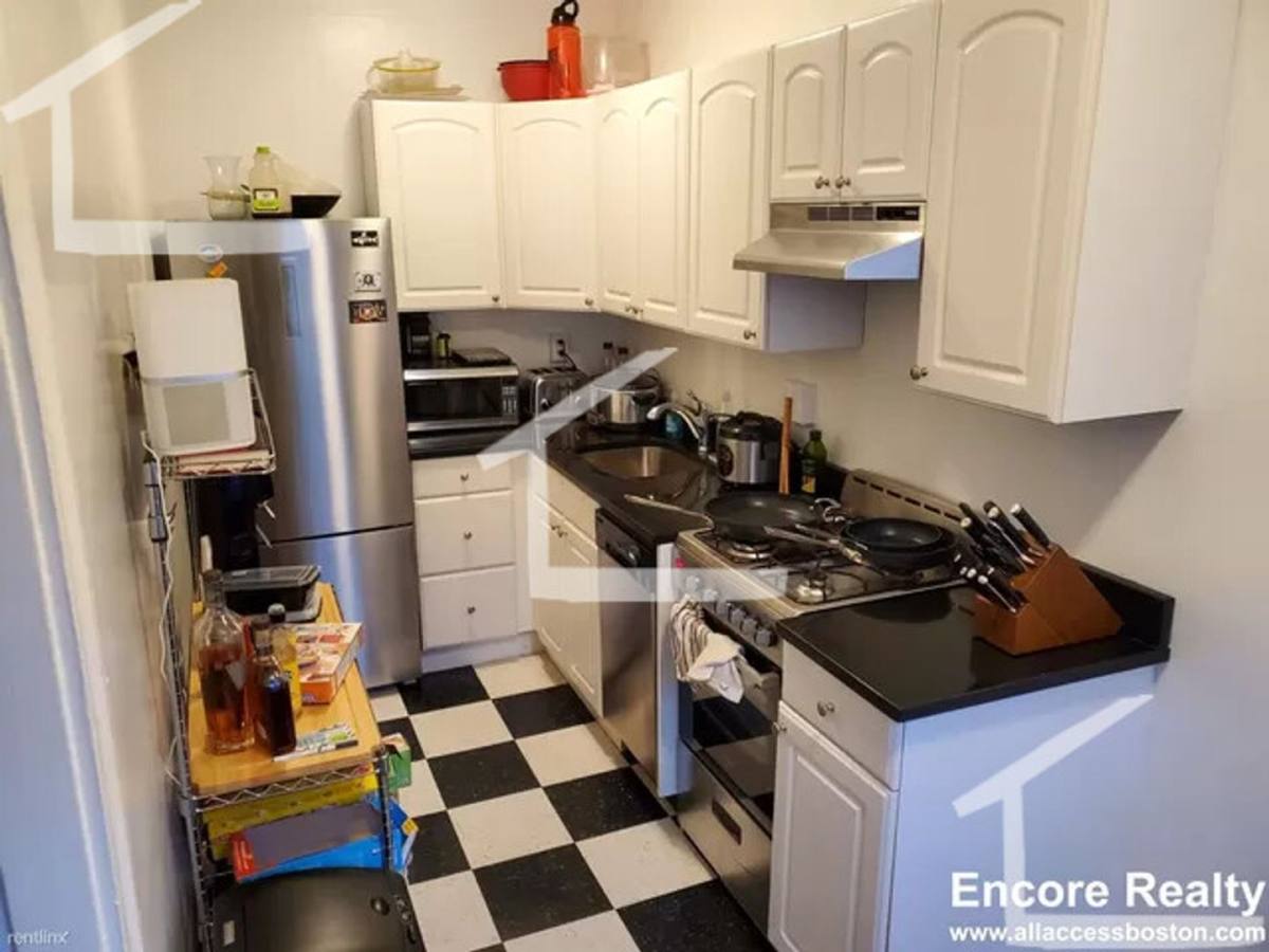 Apartment for rent at 122 Brainerd Rd #6, Allston, MA 02134