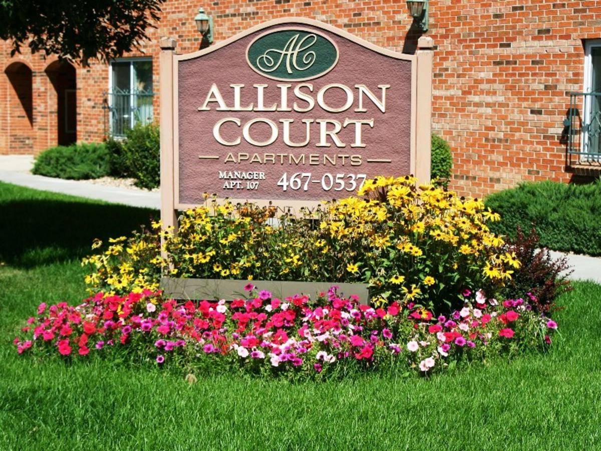 Apartment for rent at 5206 Allison St, Arvada, CO 80002