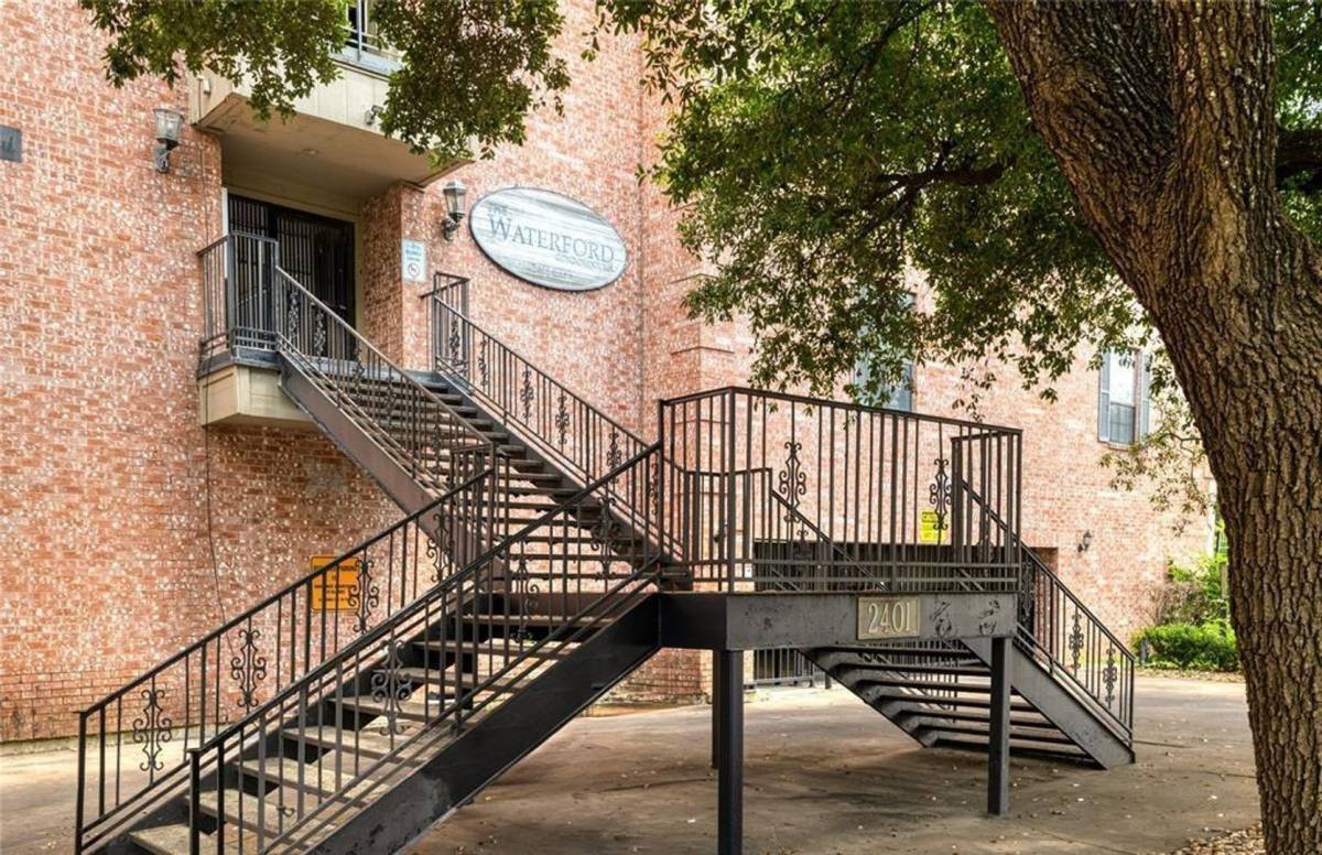 Apartment for rent at 2401 Leon St, Austin, TX 78705
