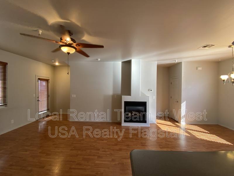 Townhouse for rent at 2382 W Cripple Creek Dr, Flagstaff, AZ 86001