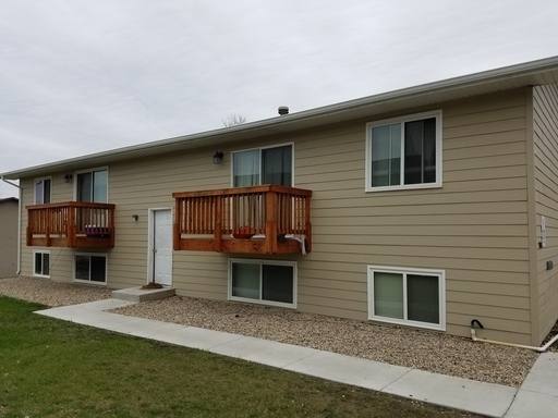 Apartment for rent at 1505 12th St NW, Minot, ND 58703