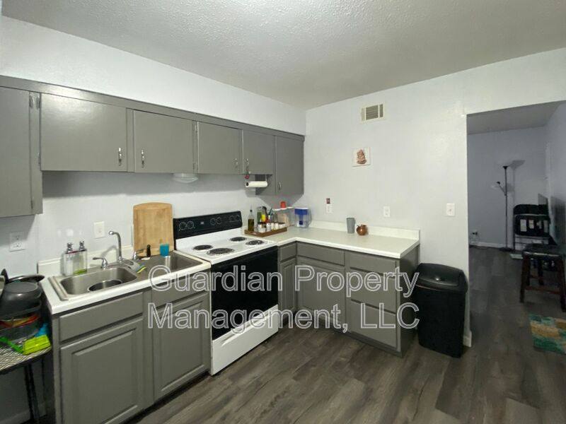 Apartment for rent at 5175 W 8th, Maryville, MO 64468