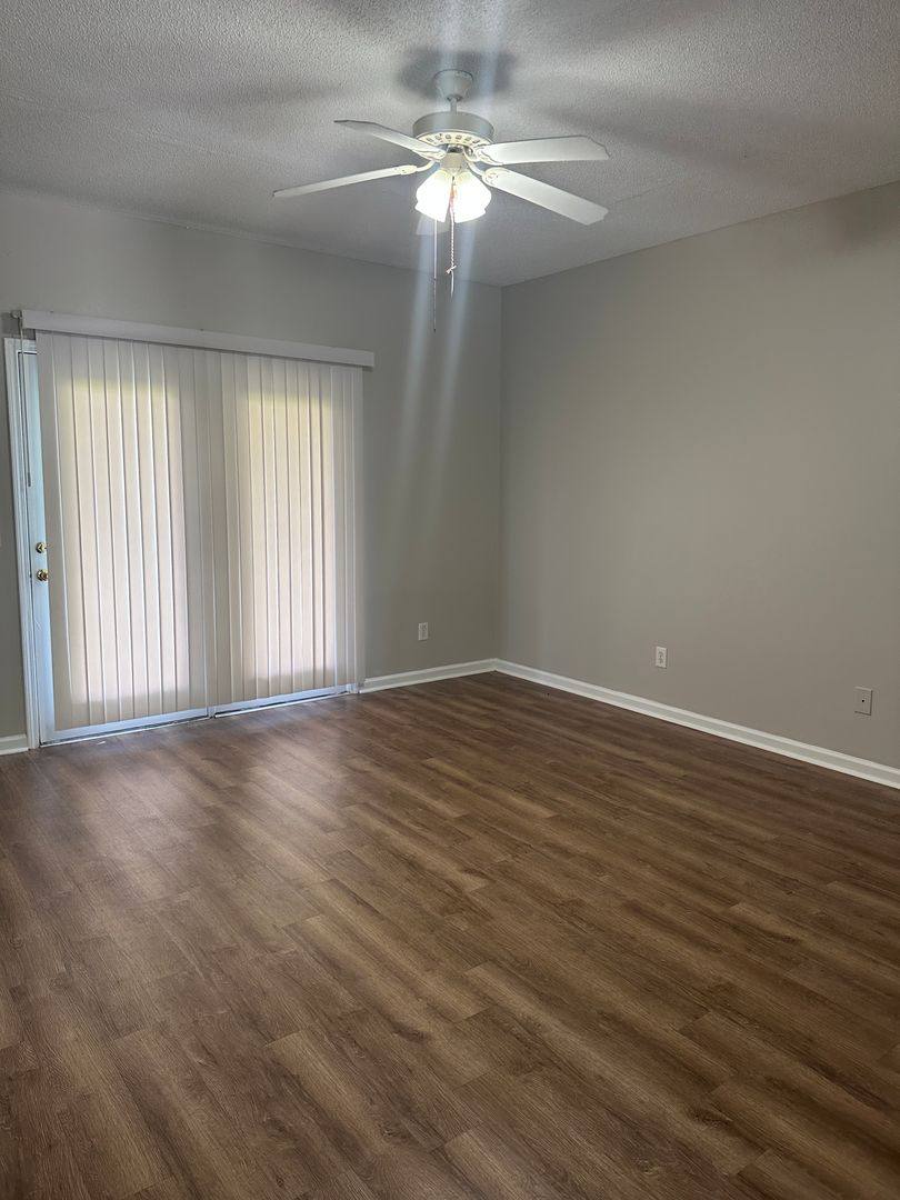 Apartment for rent at 4631 McClelland Dr #102, Wilmington, NC 28405