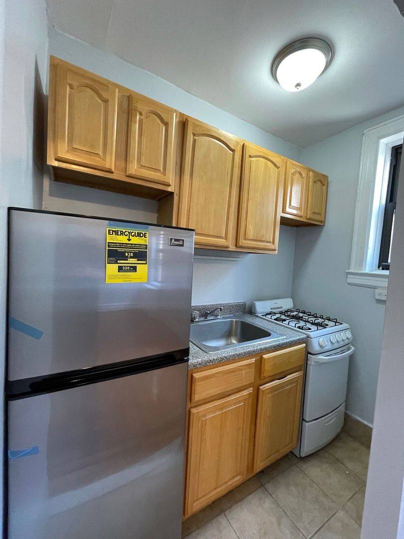 Apartment for rent at 68 Van Reypen, Jersey City, NJ 07306