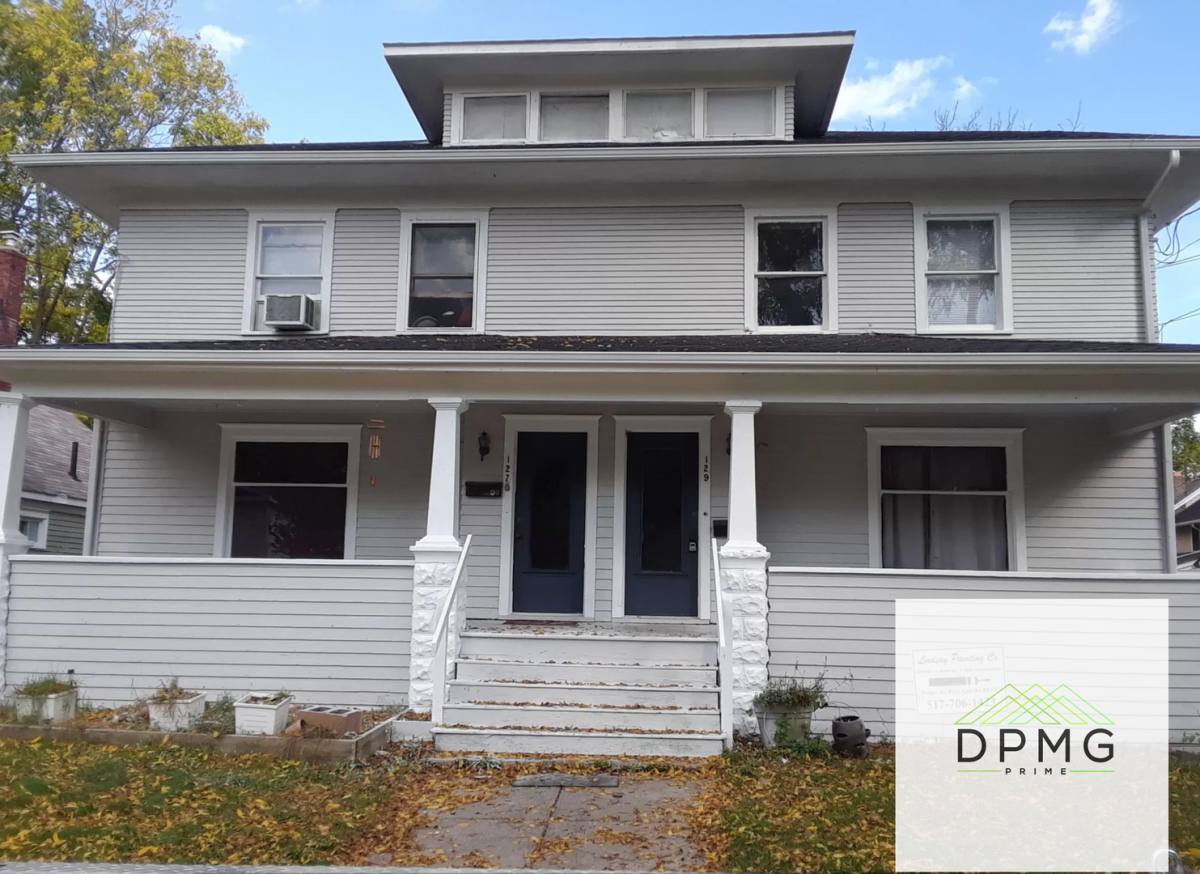 Townhouse for rent at 129 Shepard St, Lansing, MI 48912
