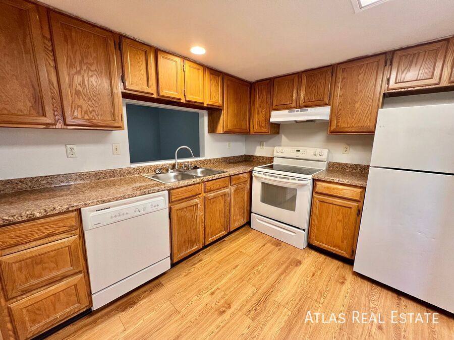 Townhouse for rent at 5552 Bonita Village Rd, Colorado Springs, CO 80915