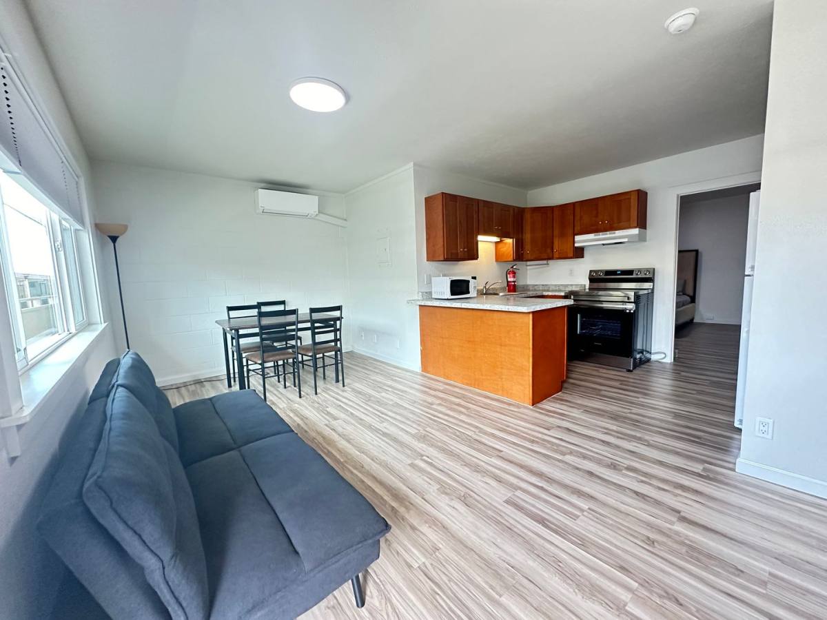 Apartment for rent at 1371 Lower Main St, Wailuku, HI 96793