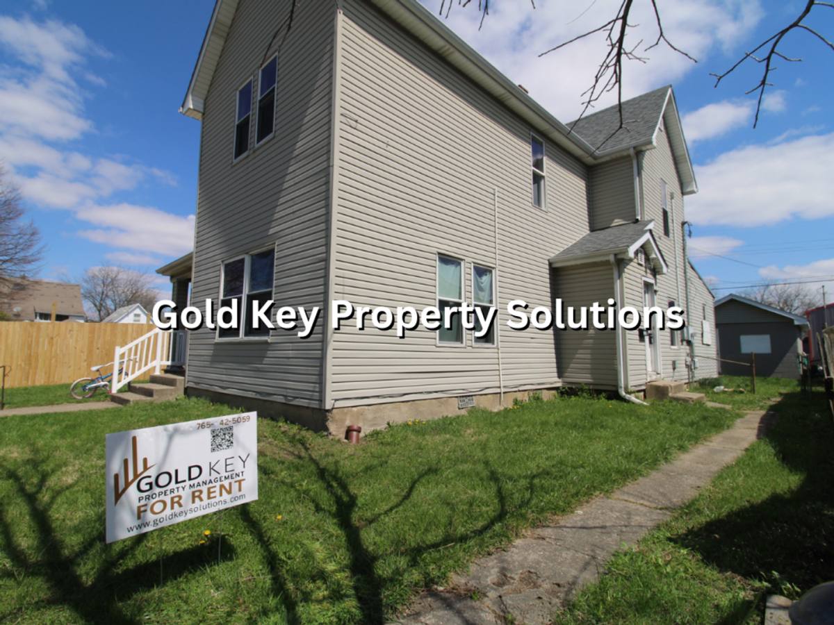 1426 Walnut St, Anderson, IN 46016