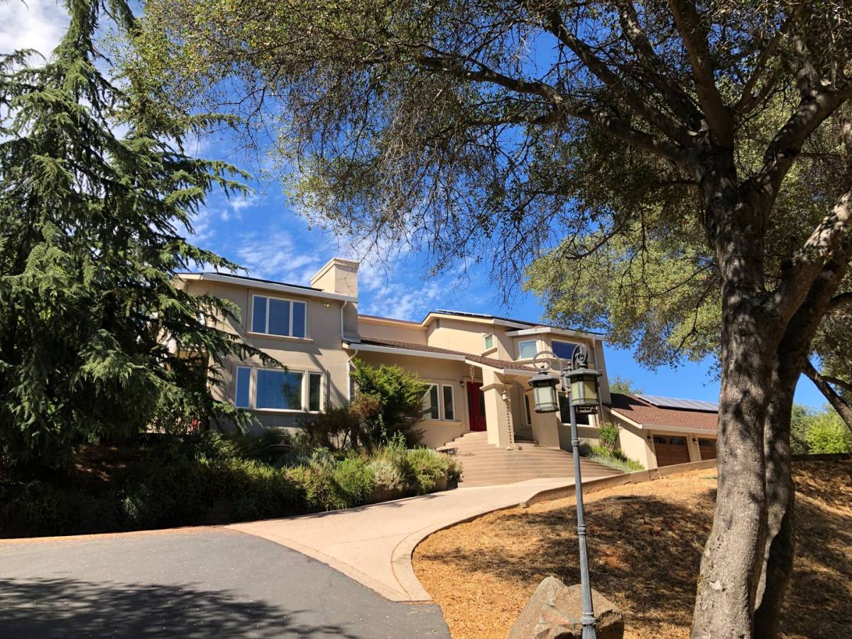 House for rent at 18242 Brewer Rd, Grass Valley, CA 95949