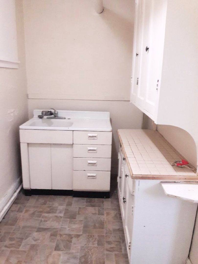 Apartment for rent at 400-416 Penn Ave S, Minneapolis, MN 55405