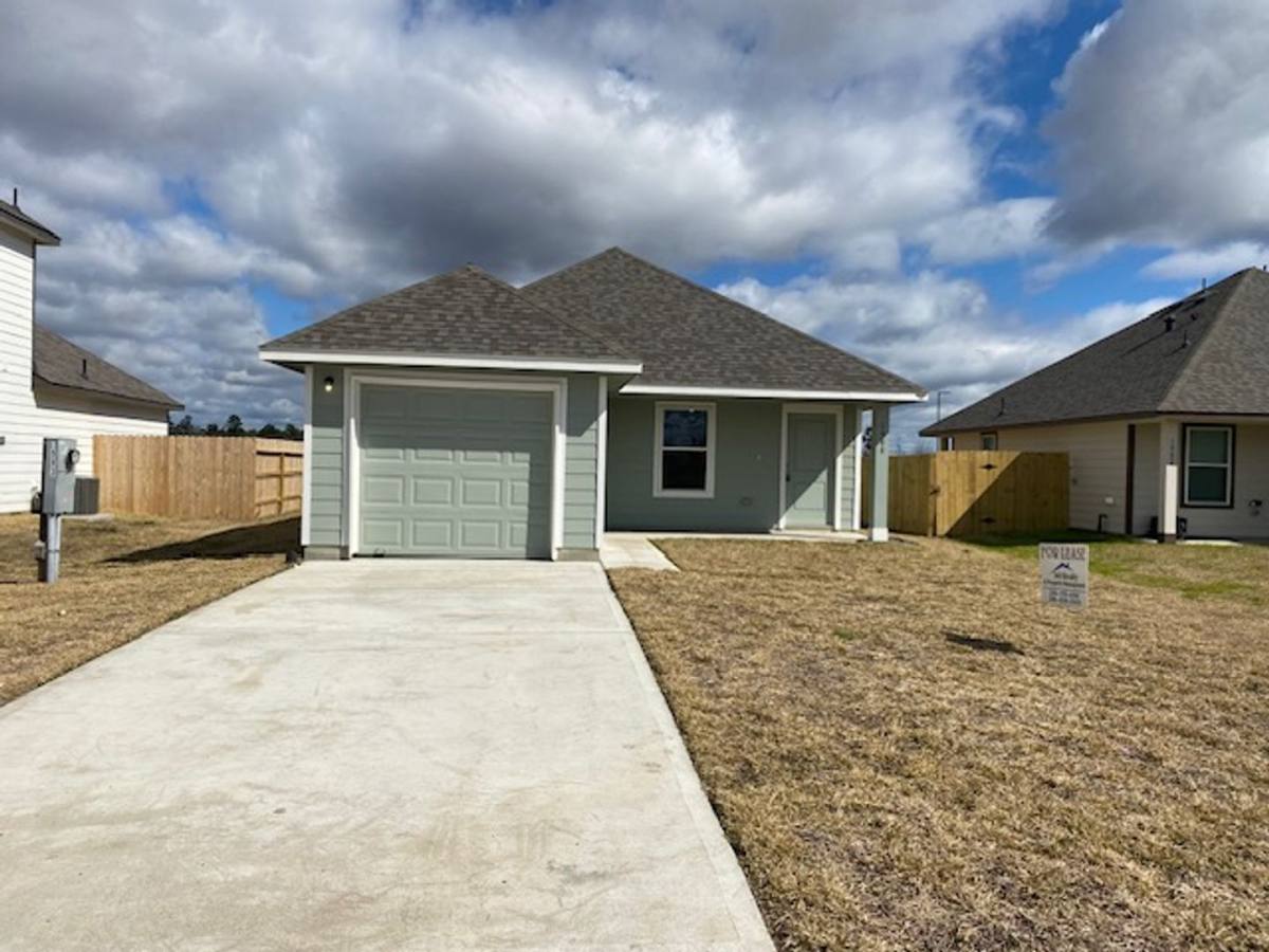 House for rent at 1988 Rd, Cleveland, TX 77327