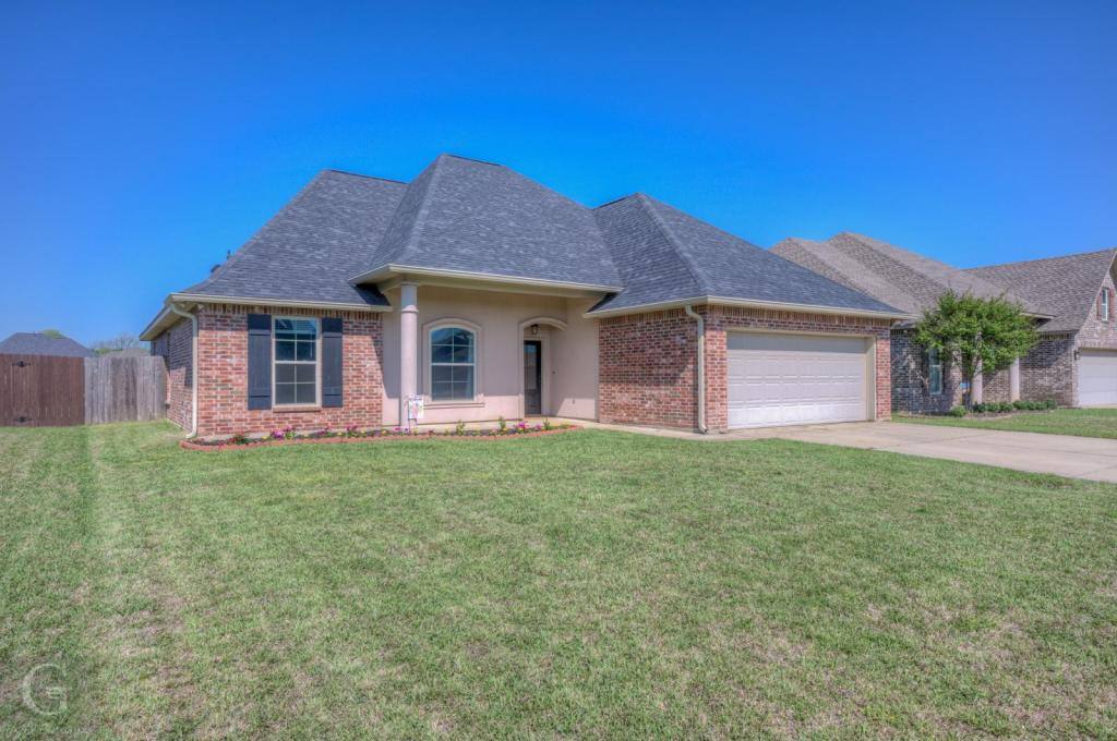 House for rent at 437 Remington Dr, Bossier City, LA 71111