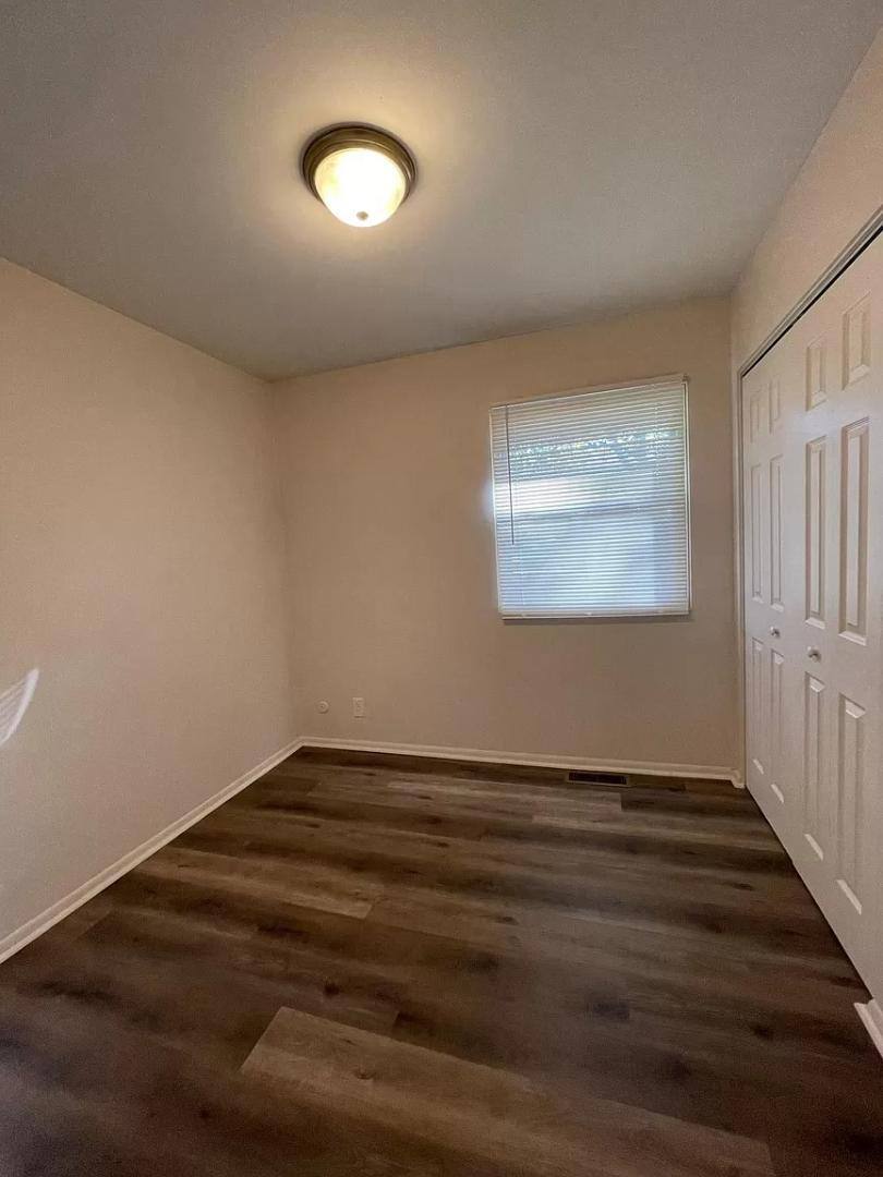Apartment for rent at 1720 Dorchester Ave, Kalamazoo, MI 49001