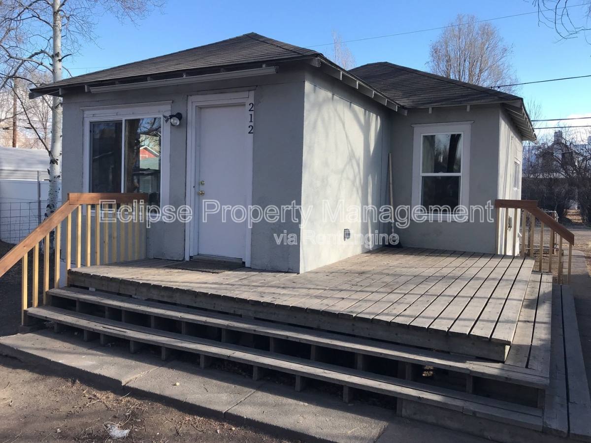 House for rent at 212 Alamosa Ave, Alamosa, CO 81101