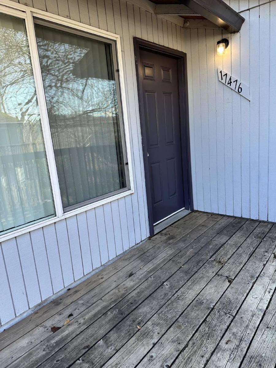 Apartment for rent at 17476 SE Powell Blvd, Portland, OR 97236