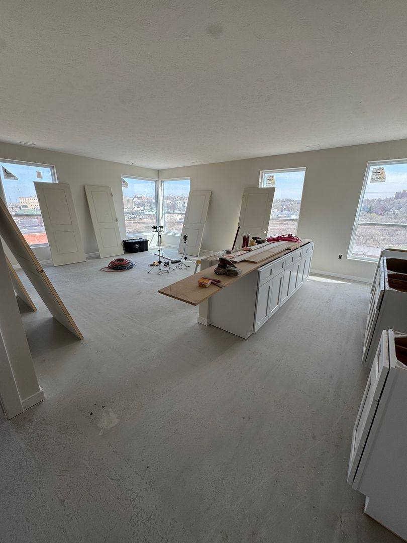Apartment for rent at 1508 Marcy St, Omaha, NE 68108