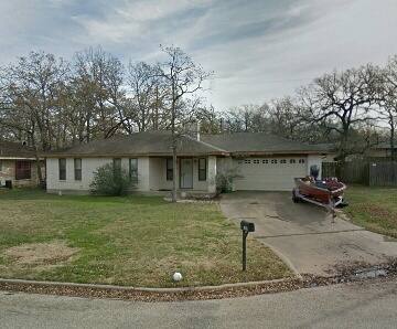 House for rent at 1005 Wedgewood Circle, Bryan, TX 77801