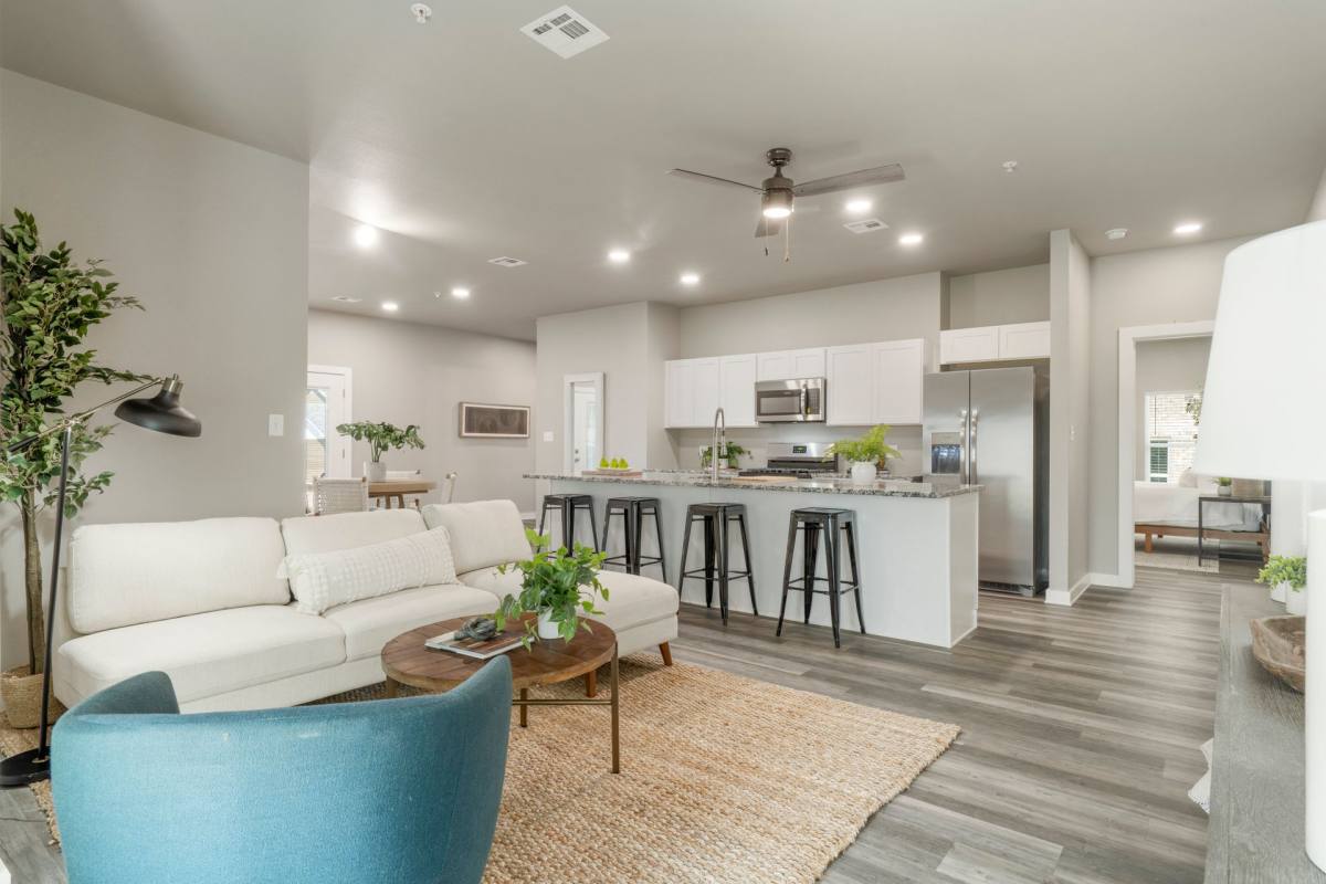 Apartment for rent at 10700 Douglas Circle, Jenks, OK 74037