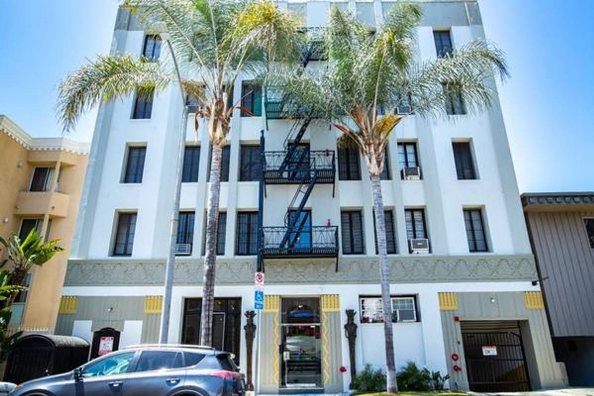 527 S Hobart Blvd, Los Angeles, CA 90020