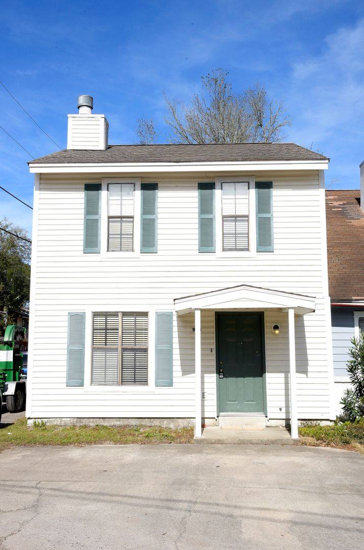 House for rent at 940 Central Ave, Fort Walton Beach, FL 32548