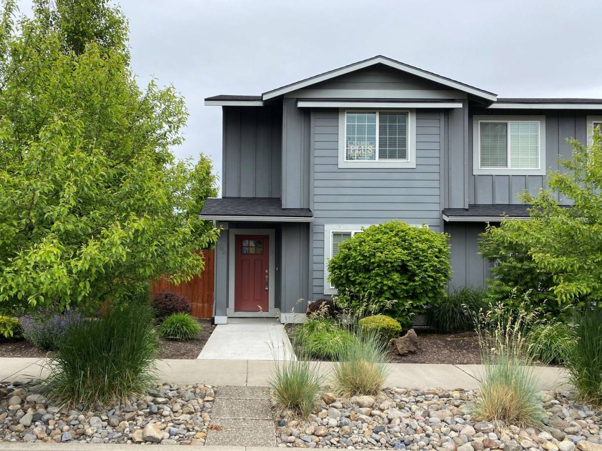 Apartment for rent at 800 NE Ross Rd, Bend, OR 97701