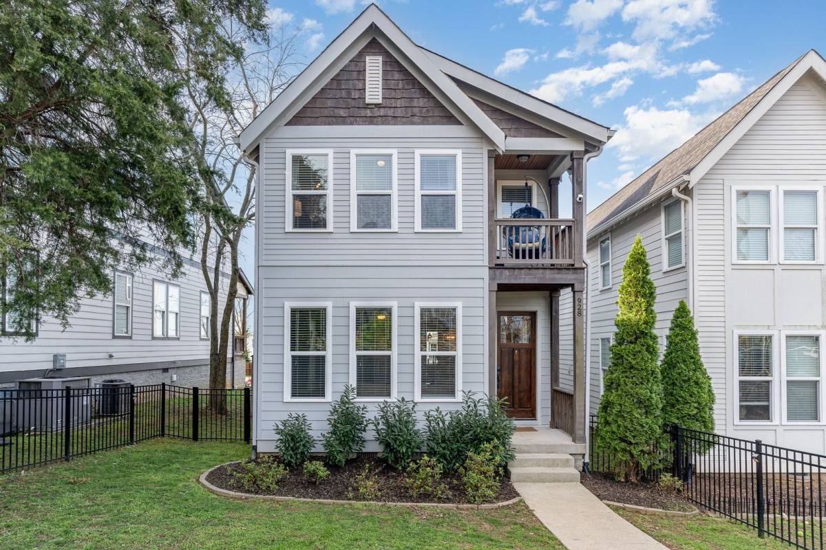 House for rent at 928 Thomas Ave, Nashville, TN 37216