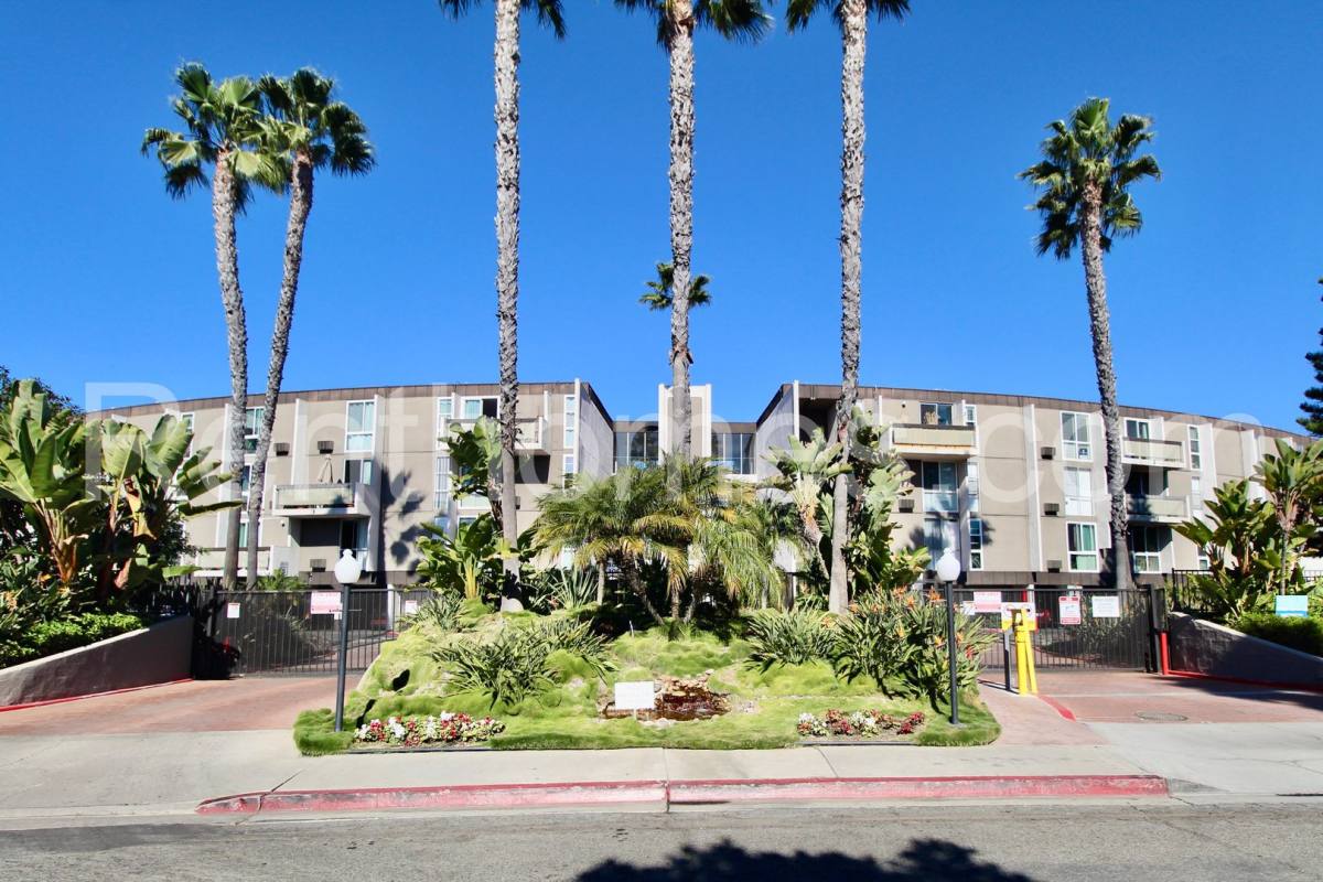 Condo for rent at 3050 Rue D' Orleans, San Diego, CA 92110