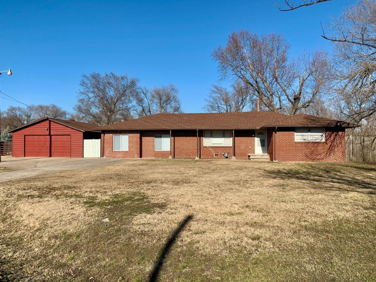 House for rent at 5762 N Armstrong St, Wichita, KS 67204