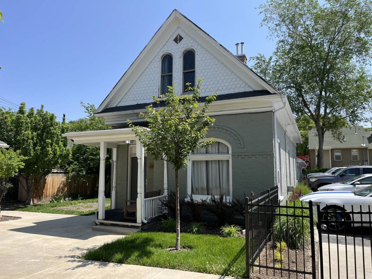 Apartment for rent at 264 N 200 W, Salt Lake City, UT 84103