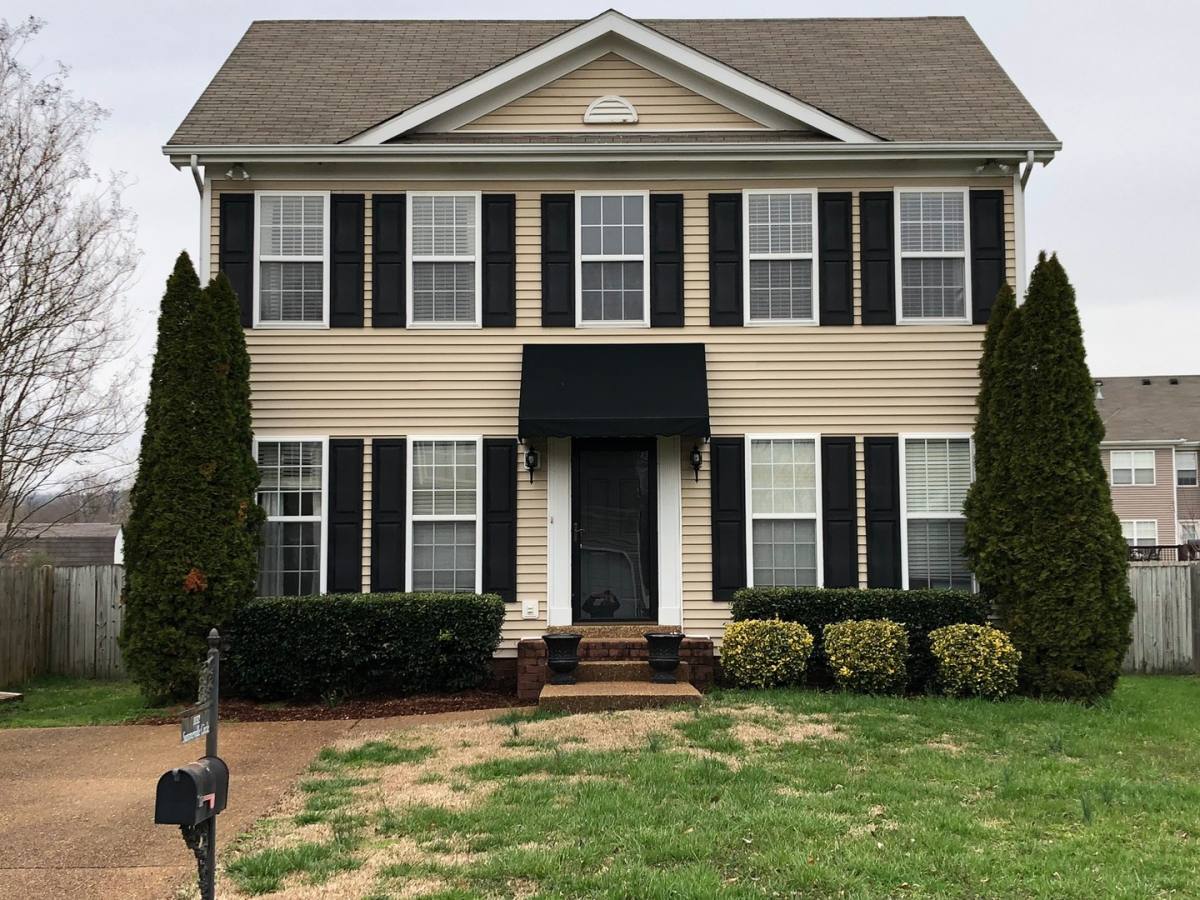 House for rent at 1132 Summerville Circle, Thompsons Station, TN 37179