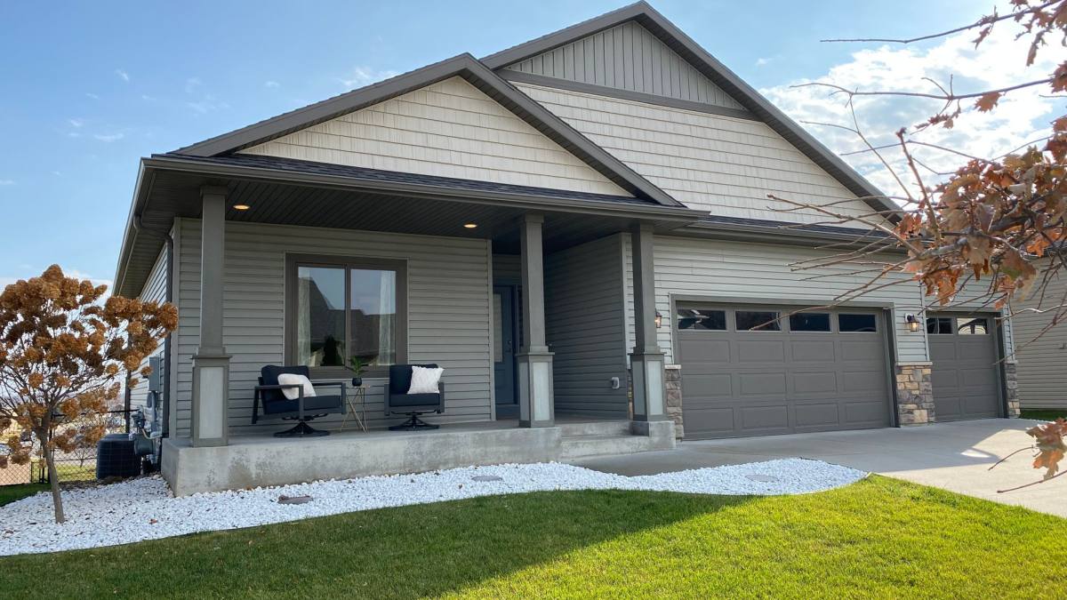 House for rent at 5614 Prosper Ave NW, Rochester, MN 55901
