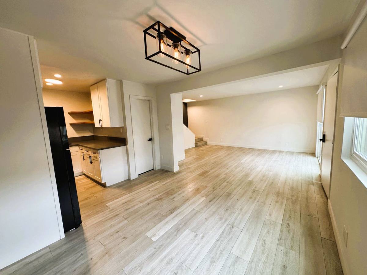 Apartment for rent at 8751 Langdon Ave, North Hills, CA 91343