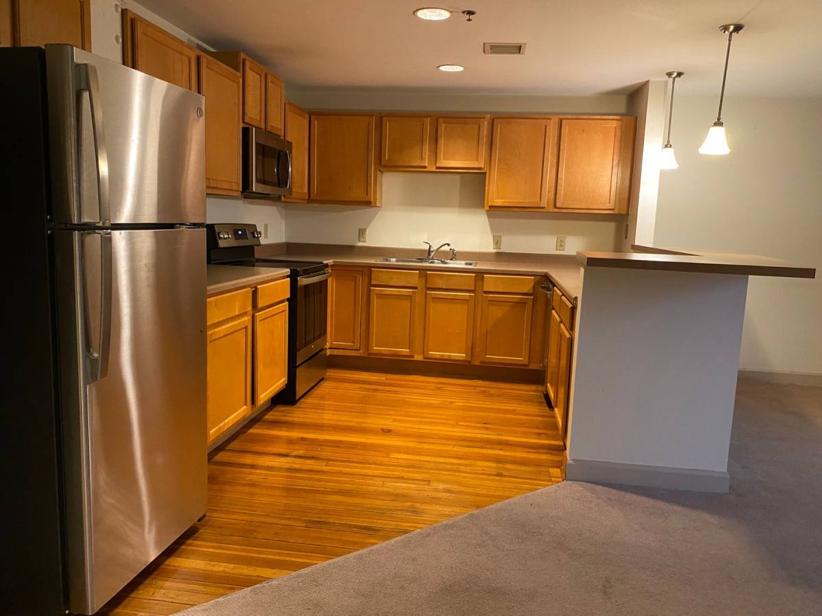 Apartment for rent at 8 N Jefferson St, Roanoke, VA 24016