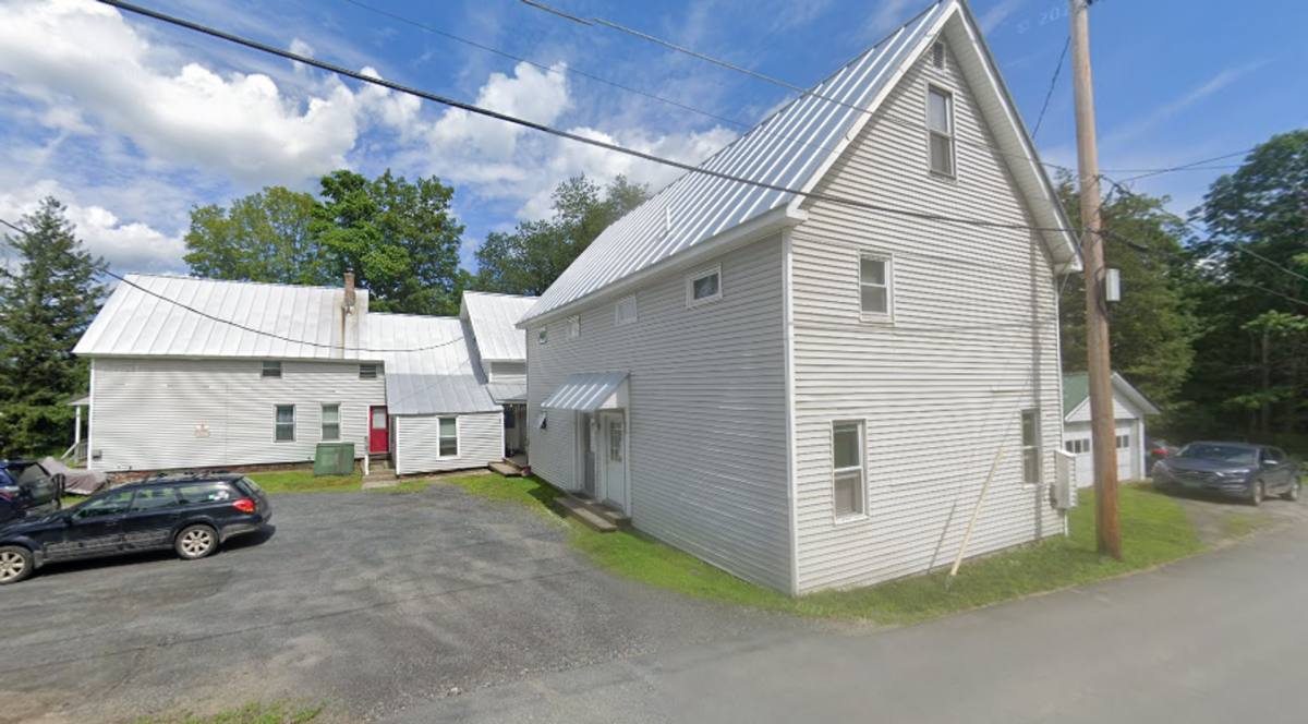 Apartment for rent at 224 Rainbow St, South Royalton, VT 05068