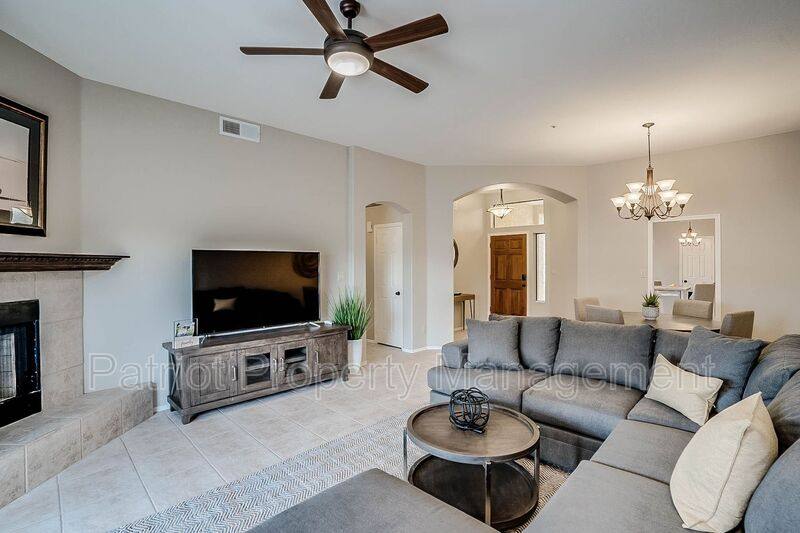 House for rent at 9520 N 105th St, Scottsdale, AZ 85258