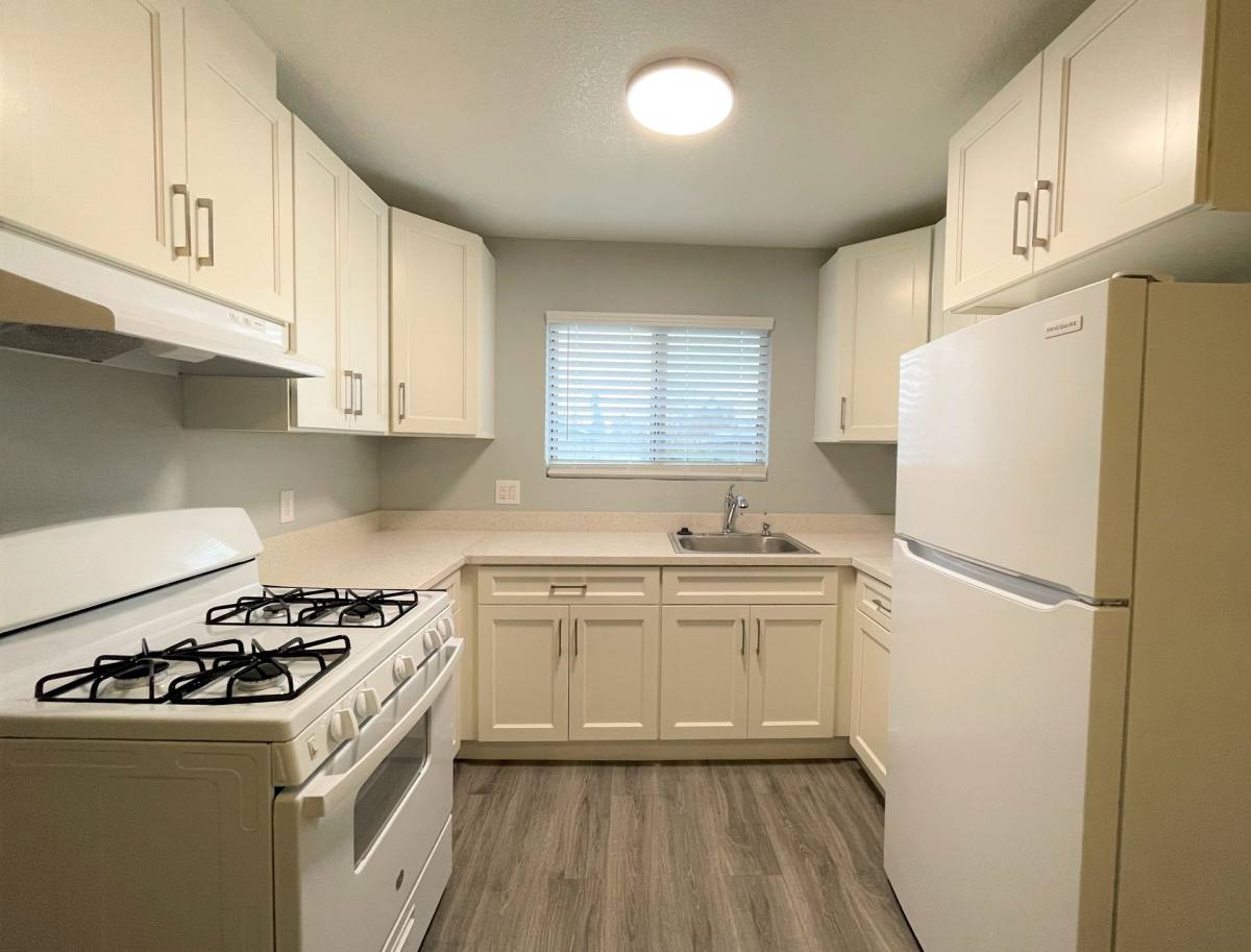 Apartment for rent at 831 W Swain Rd, Stockton, CA 95207