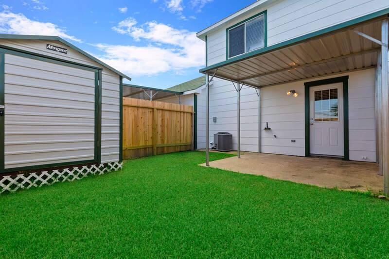 Apartment for rent at 2109 Roatan Calle, Dickinson, TX 77539