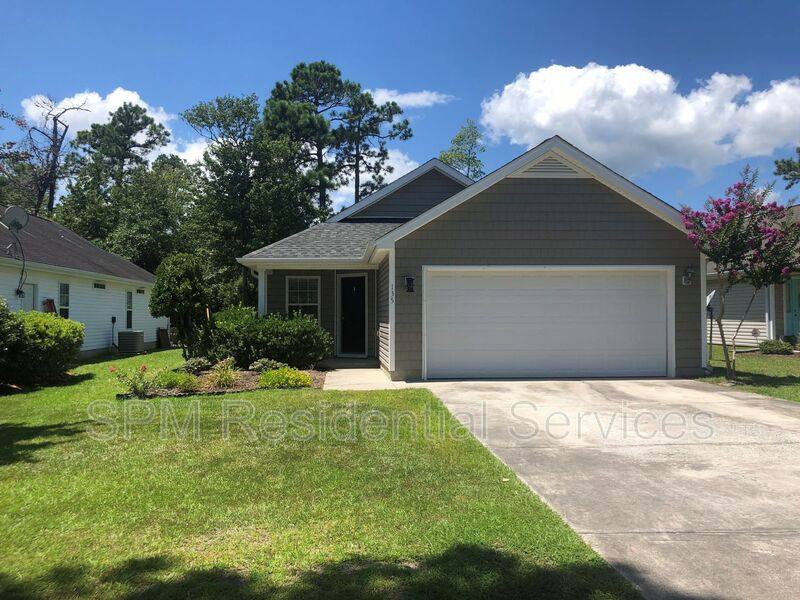 House for rent at 135 Red Bird Lane, Hampstead, NC 28443