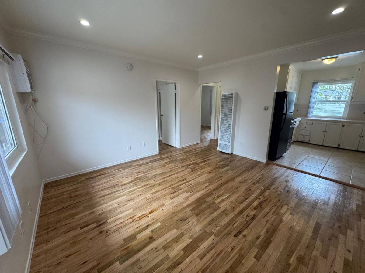 Apartment for rent at 3025 Perlita Ave, Los Angeles, CA 90039