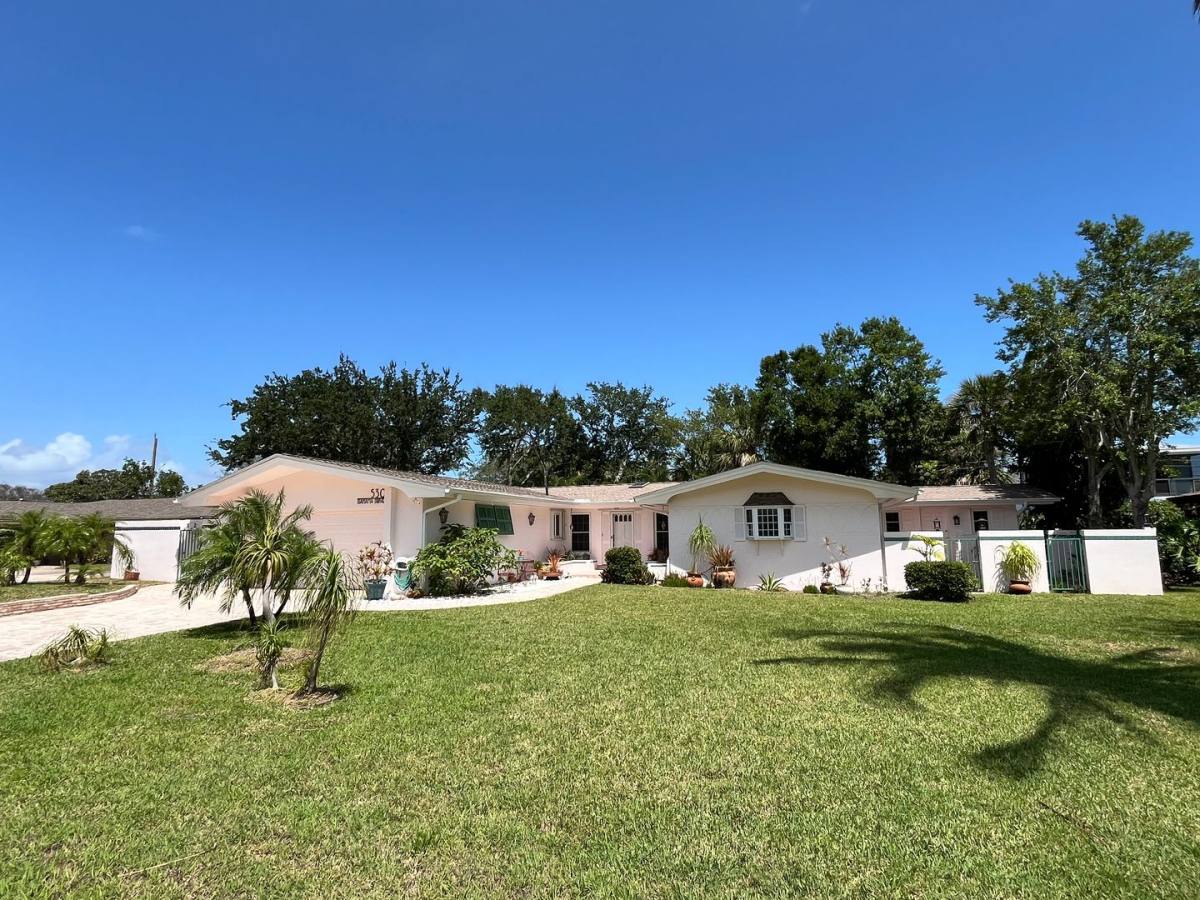 House for rent at 530 Bahama Dr, Indialantic, FL 32903