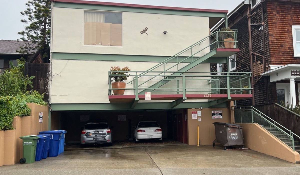 Apartment for rent at 1327 Milvia St, Berkeley, CA 94709